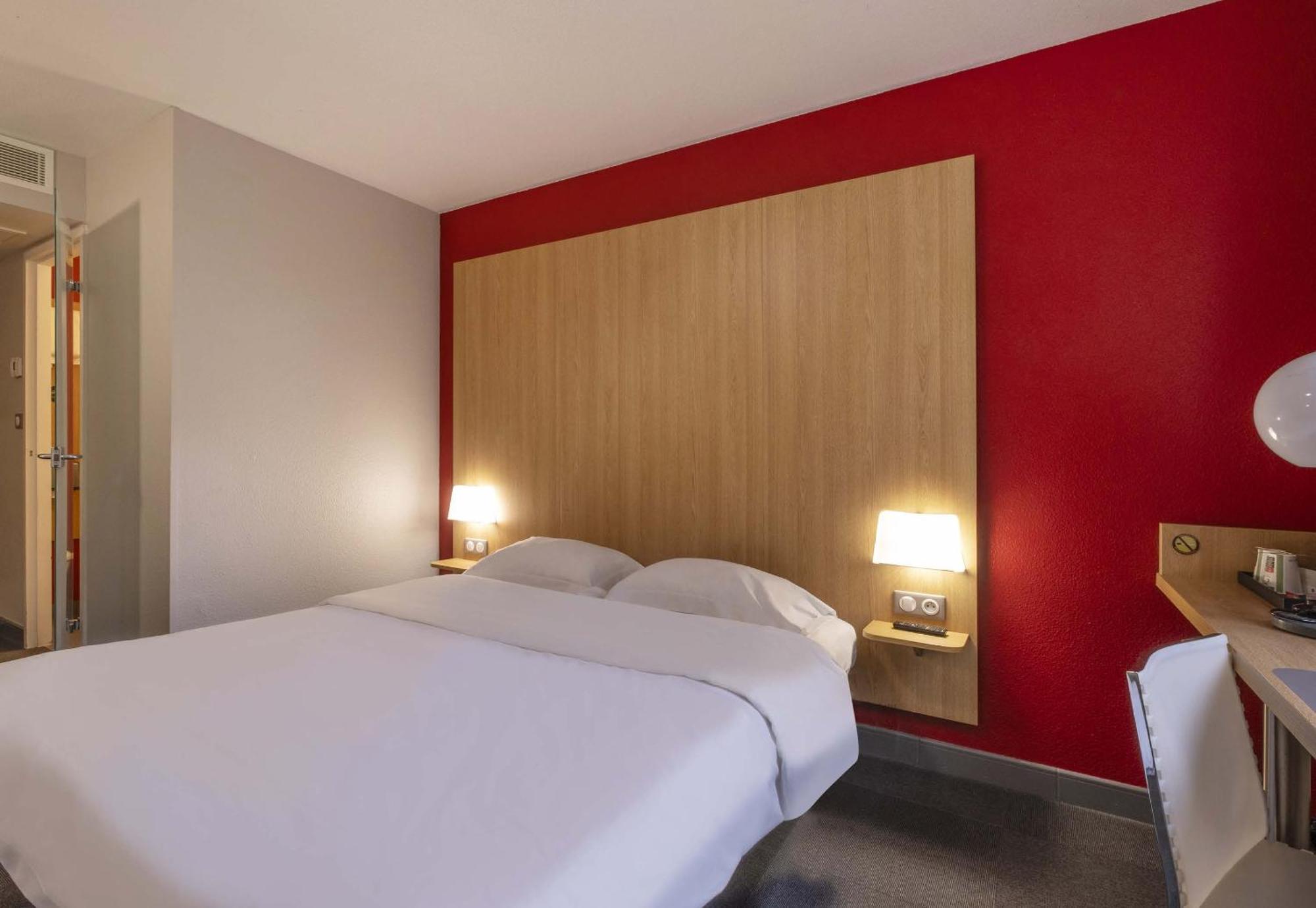B&B Hotel La Rochelle Centre Zewnętrze zdjęcie