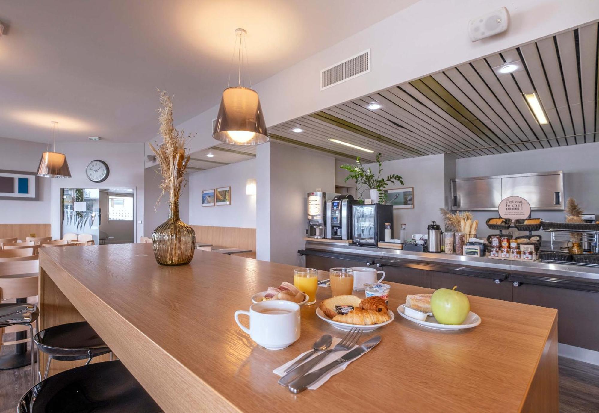 B&B Hotel La Rochelle Centre Zewnętrze zdjęcie
